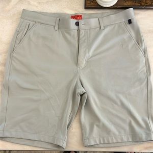 Halsey 44 breakwater shorts size 38